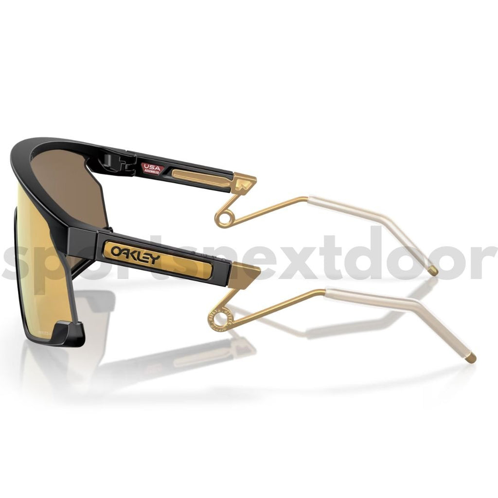 Oakley BXTR Metal Sunglasses OO9237-0139, Prizm 24k Lenses, Matte Black Frame