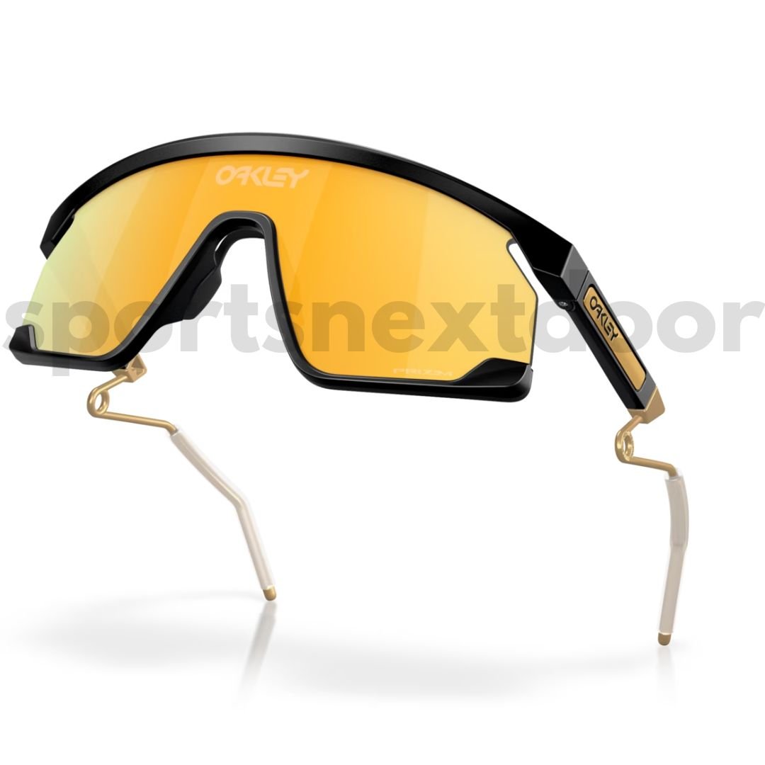 Oakley BXTR Metal Sunglasses OO9237-0139, Prizm 24k Lenses, Matte Black Frame
