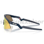 Oakley Resistor Sweep OJ9015-0528, Prizm 24k Lenses, Polished Abyss Frame (Youth Fit)