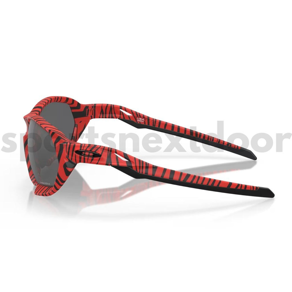 Oakley Plazma Sunglasses OO9019-1259, Prizm Black Lenses, Red Tiger Frame