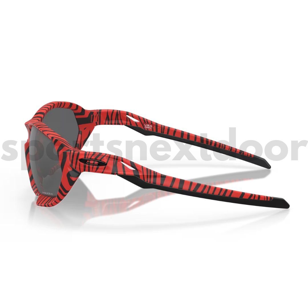 Oakley Plazma Sunglasses OO9019-1259, Prizm Black Lenses, Red Tiger Frame