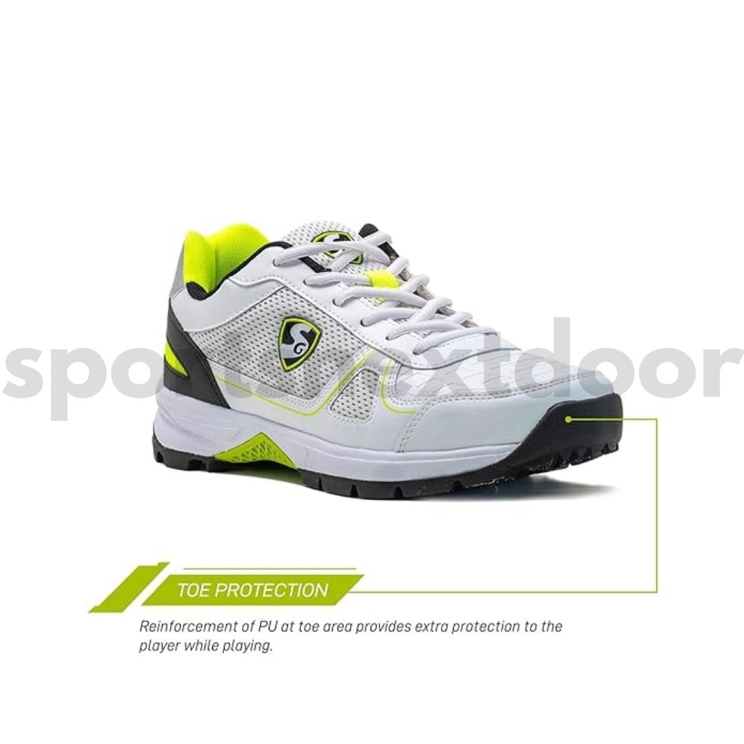 SG Scorer 6.0 Cricket Shoes