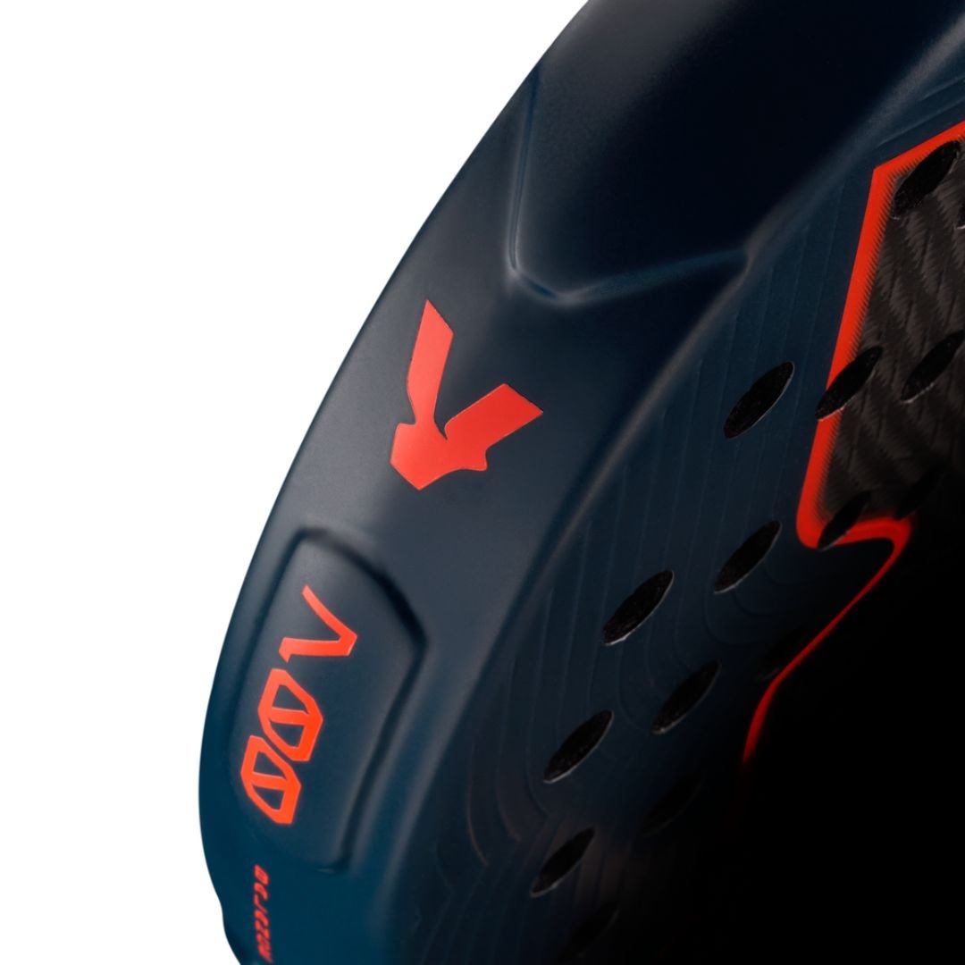 Volt 700 V5 Padel Racket