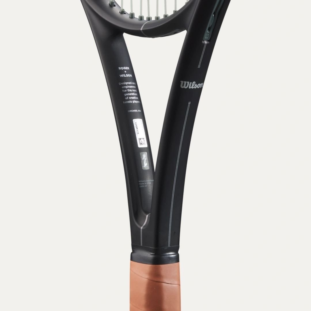 Wilson RF01 Future Tennis Racket