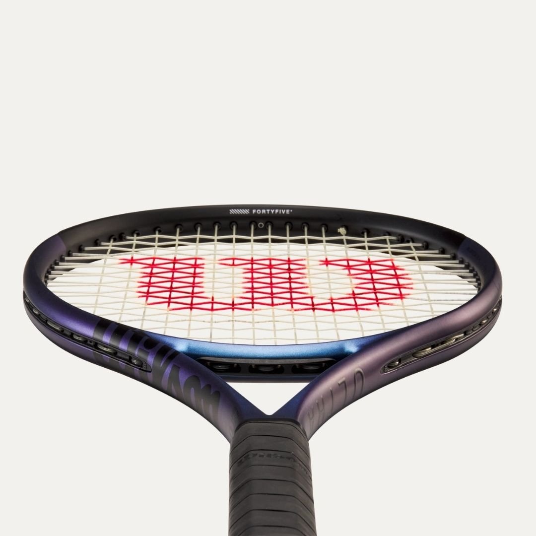 Wilson Ultra 100 UL V4 Tennis Racket