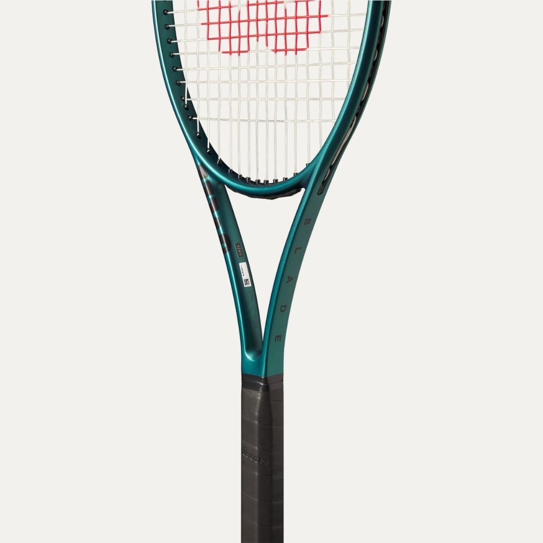 Wilson Ultra 26 V4 Tennis Racket